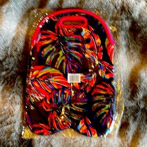 Neoprene 2 1 liter water bottle or wine carrier.